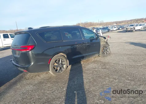 2021 Chrysler Pacifica Touring from USA, damaged, VIN 2C4RC1FG5MR556633